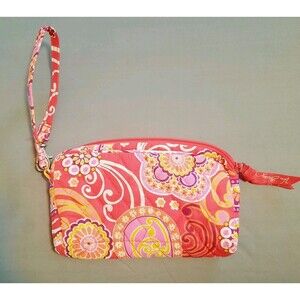 Vera Bradley Retired Raspberry Fiz Pattern Paisley Wristlet 2008/2009